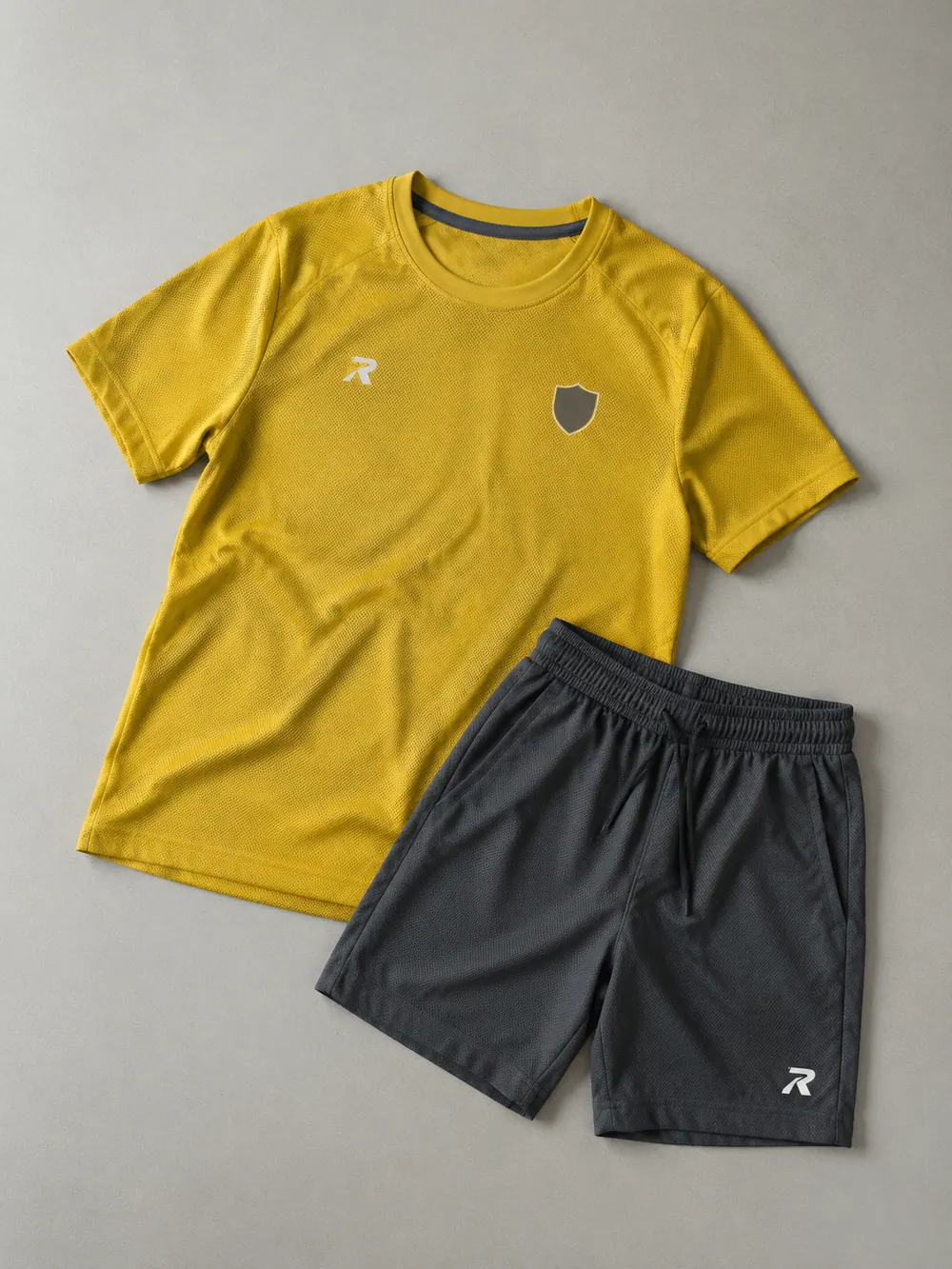 Mesh tee, flat lay